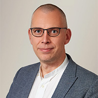 Nicola Khon
